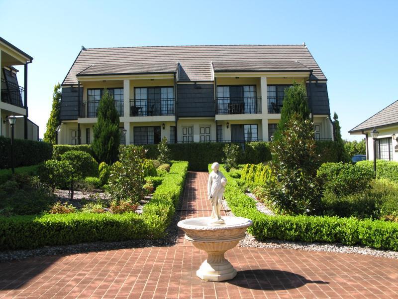 Camden Valley Inn Exterior photo