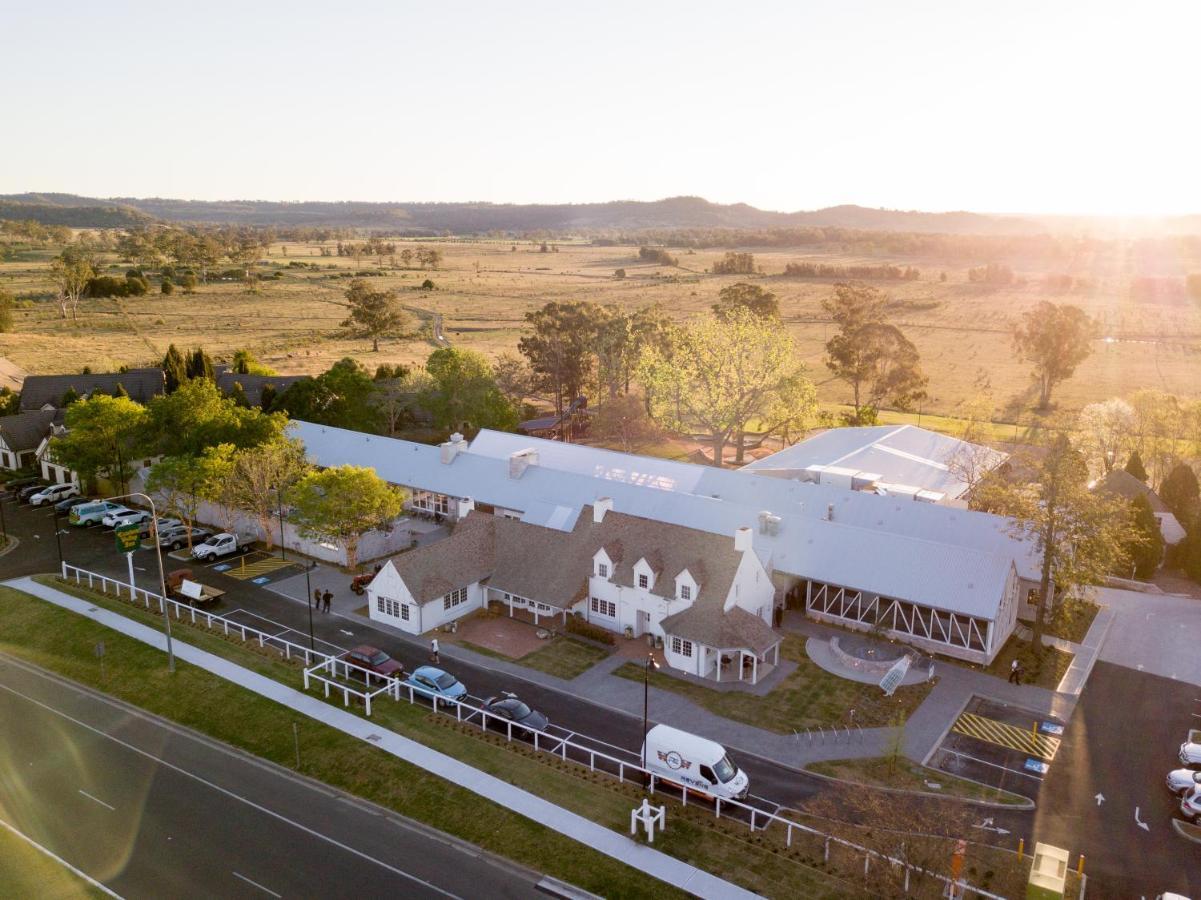 Camden Valley Inn Exterior photo